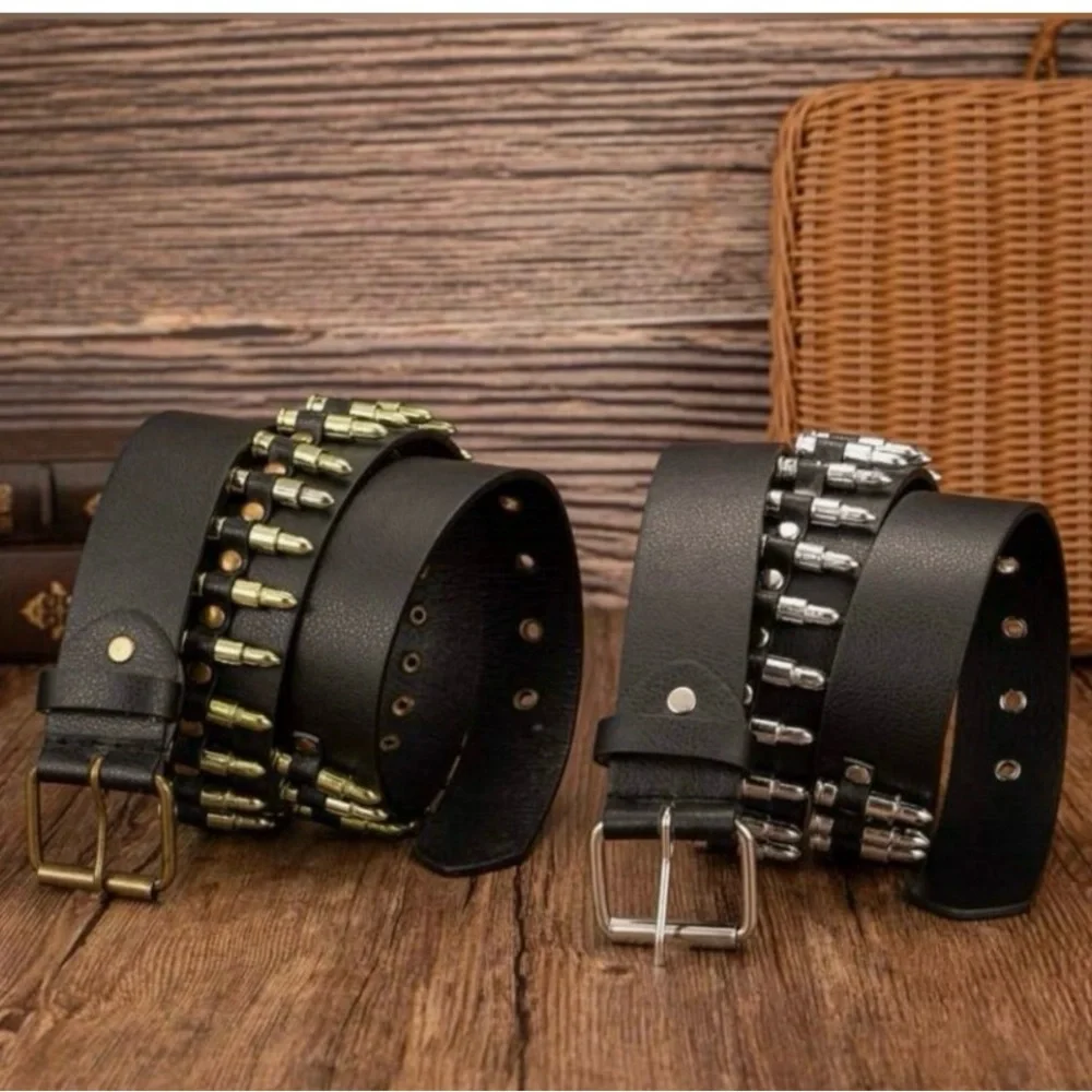 COPY - 🚨 LAST ONE!! Bold Black and Bronze Bullet belt with Striking Design - Picture 6 of 9